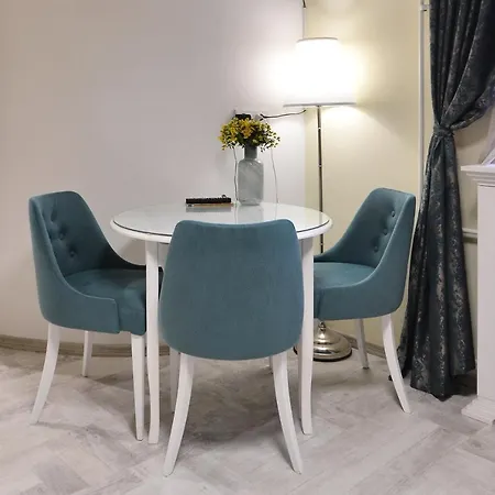 Elite Apartment *